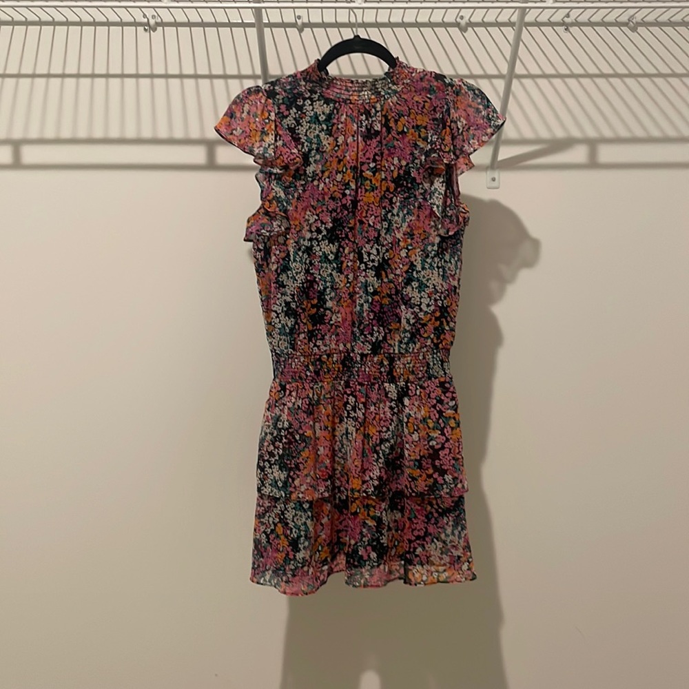 1 State Floral dress Size Small